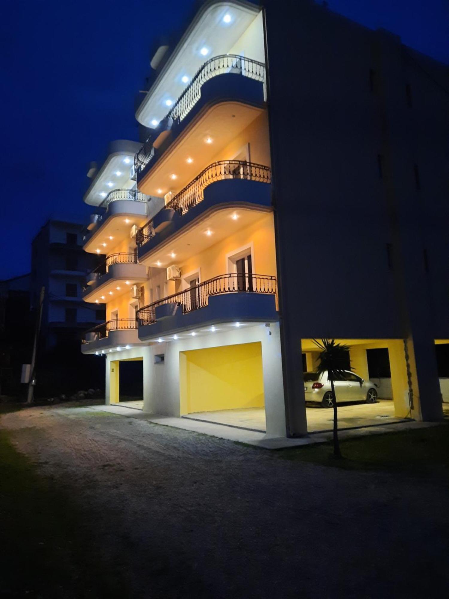 Amarildo Apartament Himara
