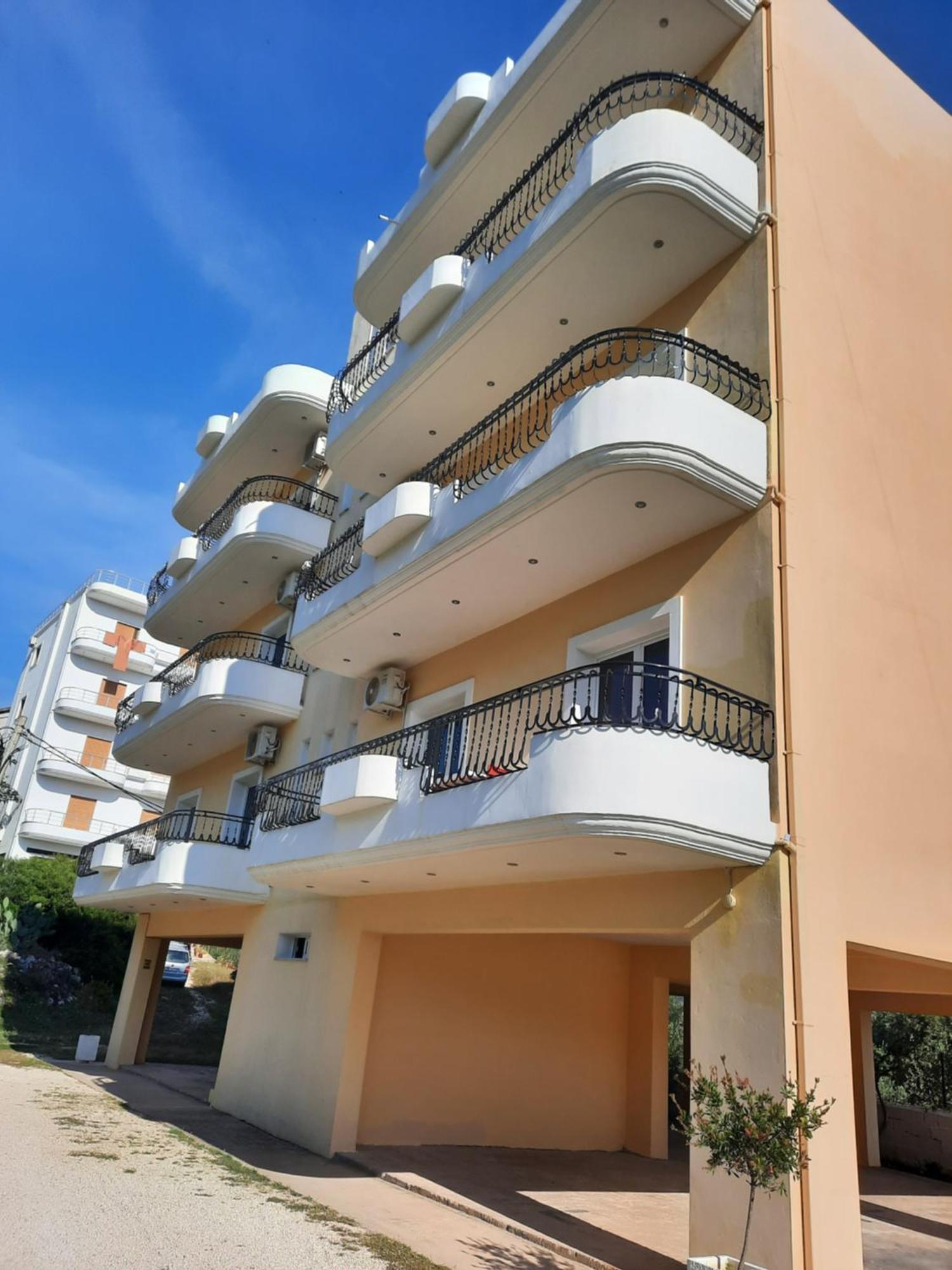 Amarildo Apartament Himara